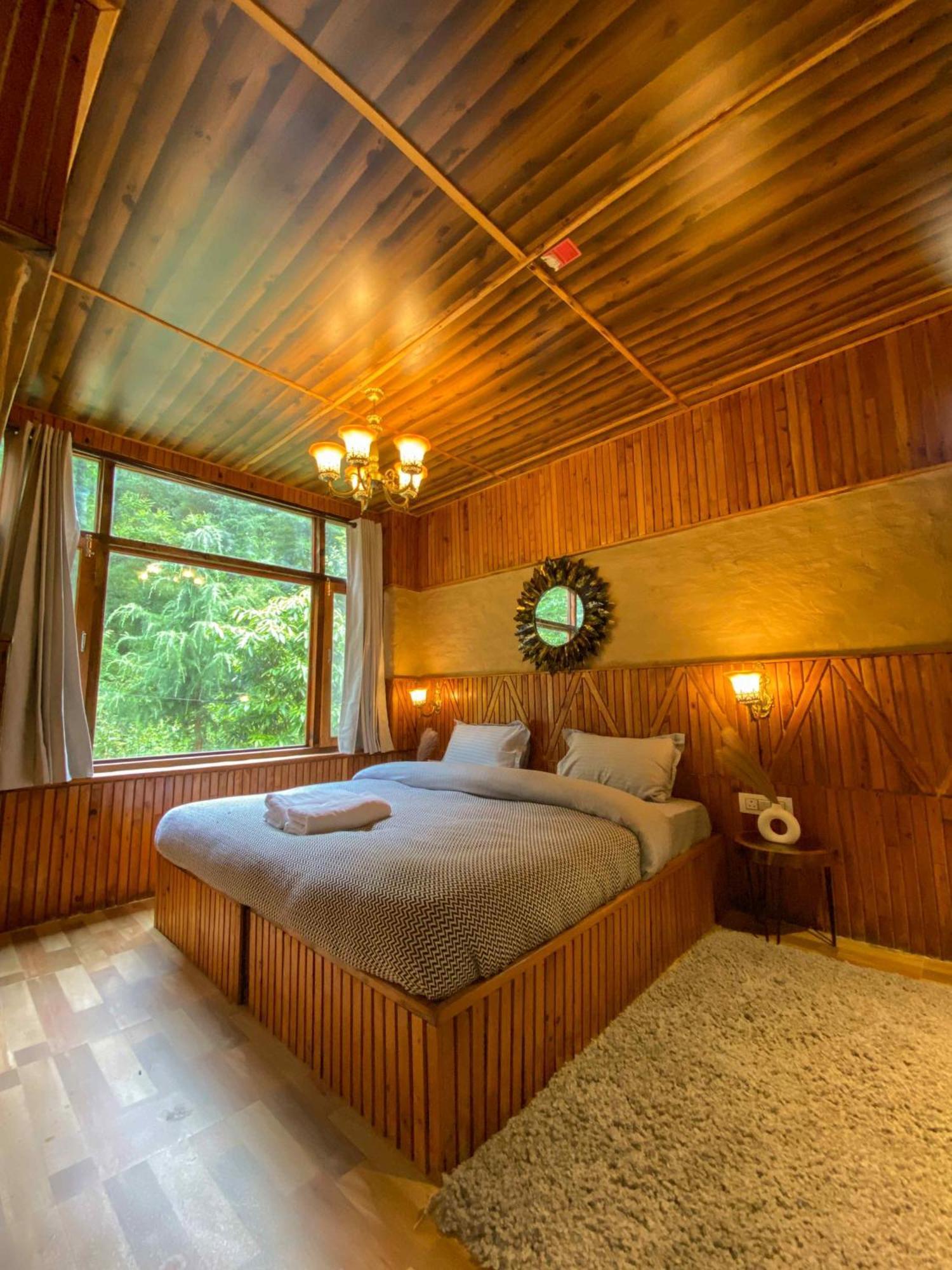 Whoopers Boutique Resort Jibhi Eksteriør bilde