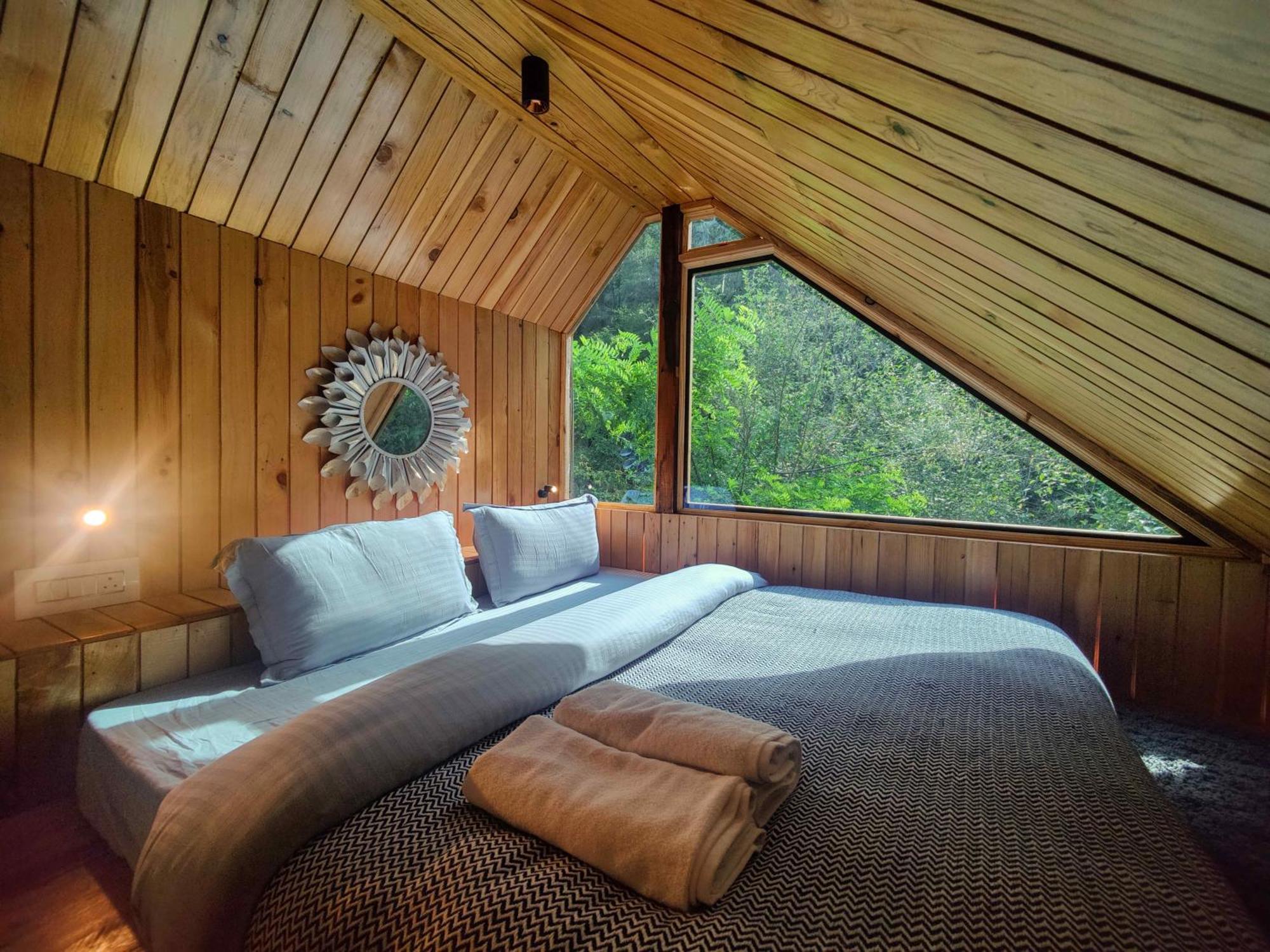 Whoopers Boutique Resort Jibhi Eksteriør bilde