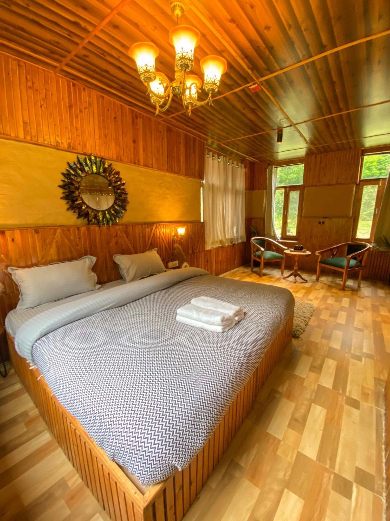 Whoopers Boutique Resort Jibhi Eksteriør bilde